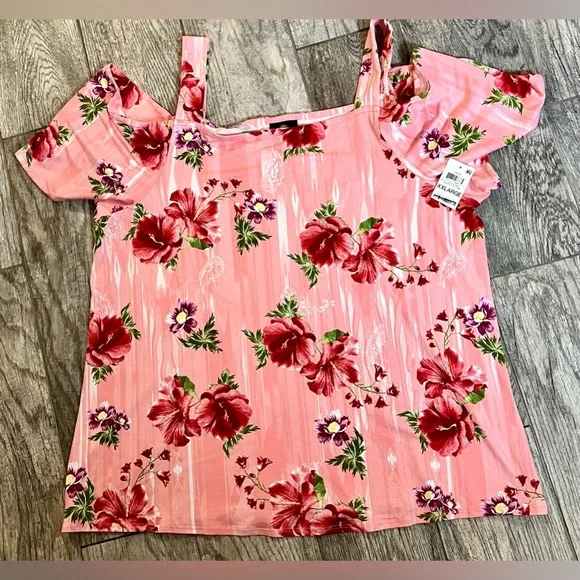 LOT 12 TOPS EUC 2x/3x - EUC - Picture 3 of 13